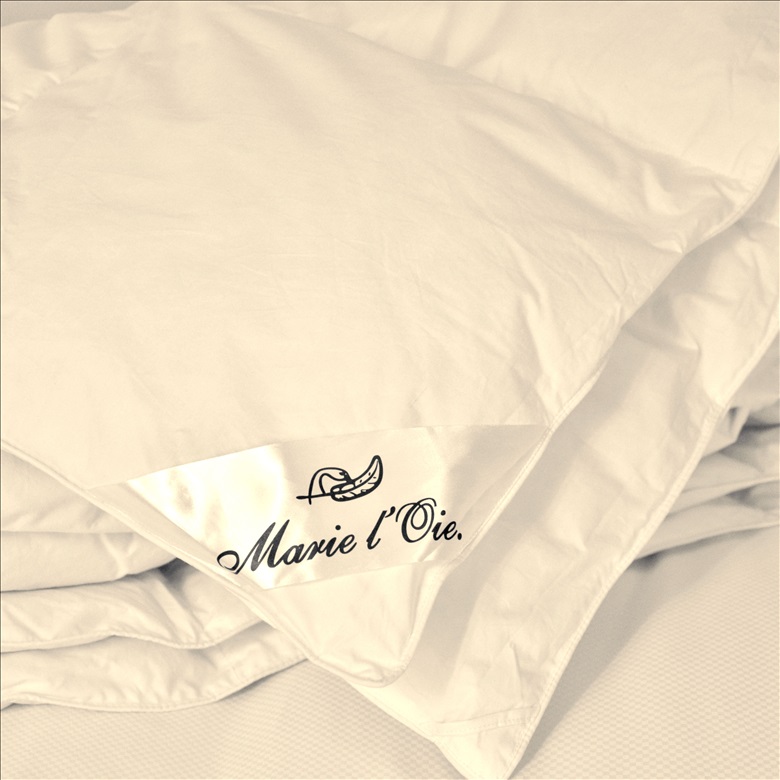 Marie l’Oie duvet